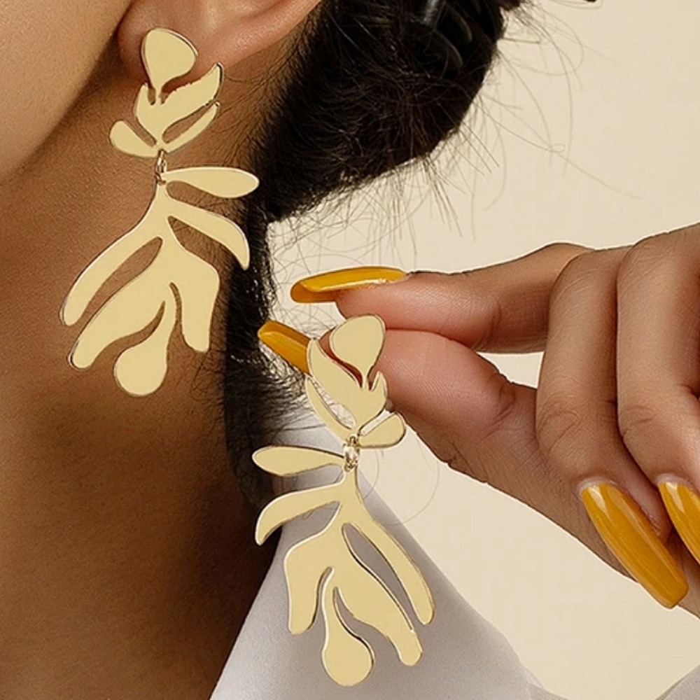 Abstract leaf Island Vibe Gold Dangle Earrings